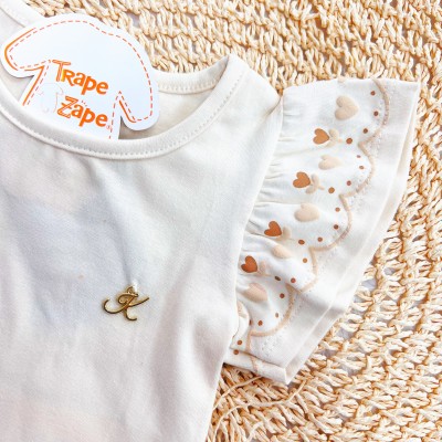 Conj. Blusa com Corações nas Mangas e Short - Areia e Marrom